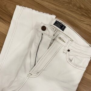 Abercrombie & Fitch White Women Jeans